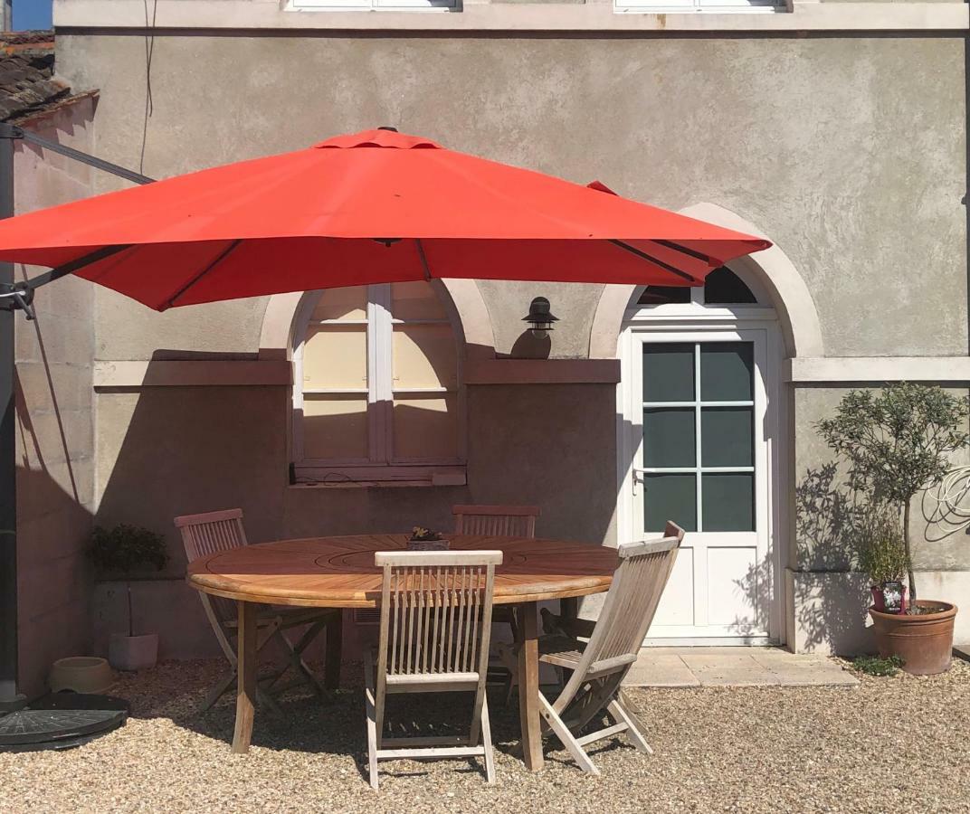 Hotel Les Jardins De La Providence Cognac Exterior foto